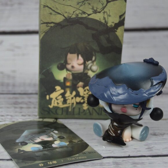 POPMART Skullpanda The Ink Plum Blossom The Valley Figure USA SHIP EUC - Picture 3 of 16